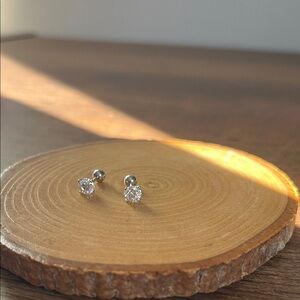 Silver 925 Moissanite 1ct Stud Screwback Earrings